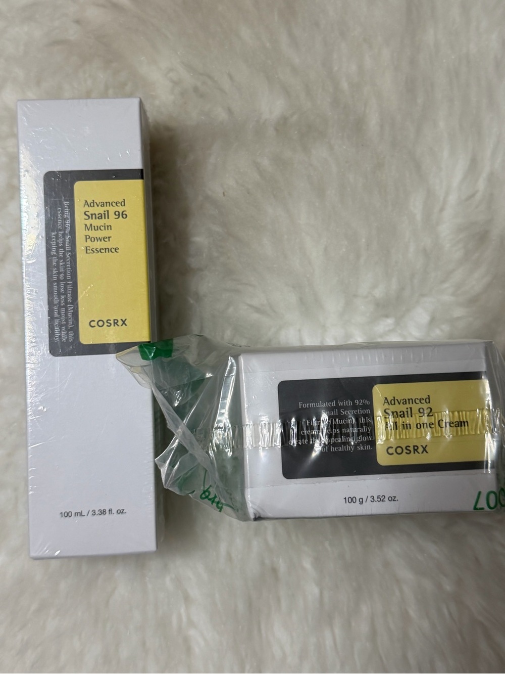 COSRX Snail Mucin 92% Face Moisturizer & Snail Mucin 96% Repairing Serum, Korean - Picture 11 of 12